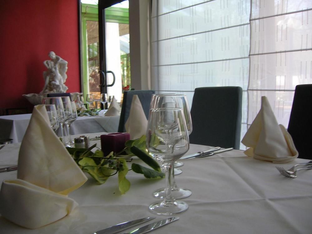 Hotel Restaurant Du Parc De La Colombiere Dijon Dış mekan fotoğraf