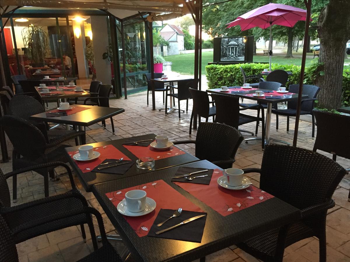Hotel Restaurant Du Parc De La Colombiere Dijon Dış mekan fotoğraf